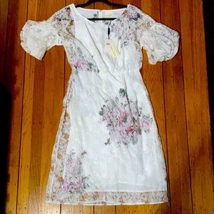 Gorgeous lace brocade midi with puff sleeve detail